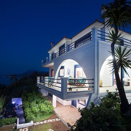 Blue Dream Seaside Villa With Superb Sea Views Кими Екстериор снимка