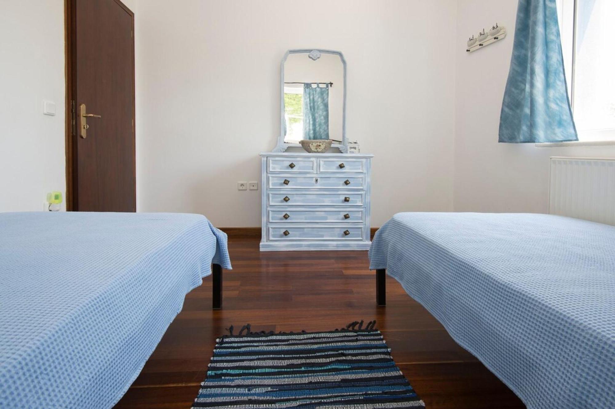 Blue Dream Seaside Villa With Superb Sea Views Кими Екстериор снимка